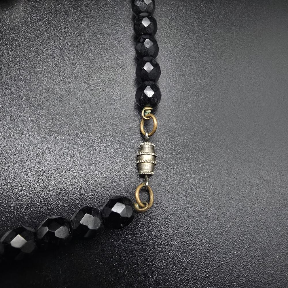 Black Glass Faux Pearl Beaded Necklace 36 Inch Vintage Jewelry - Picture 5 of 8